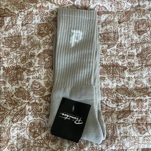 Primitive Skate Light Gray Casual Socks